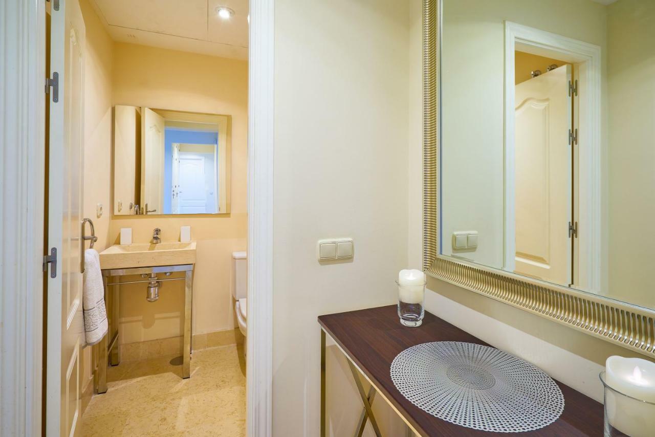 Capanes Del Golf Apartment Benahavis Exterior photo