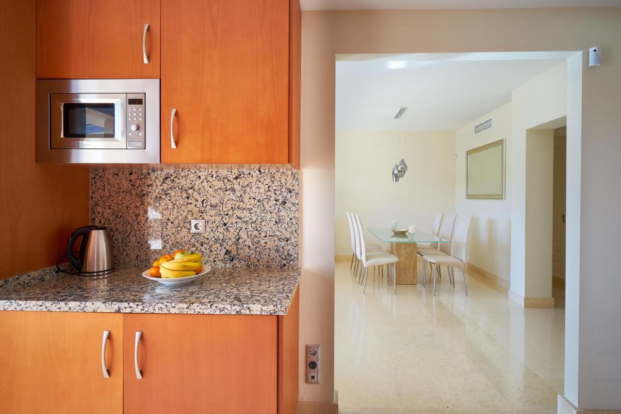 Capanes Del Golf Apartment Benahavis Exterior photo